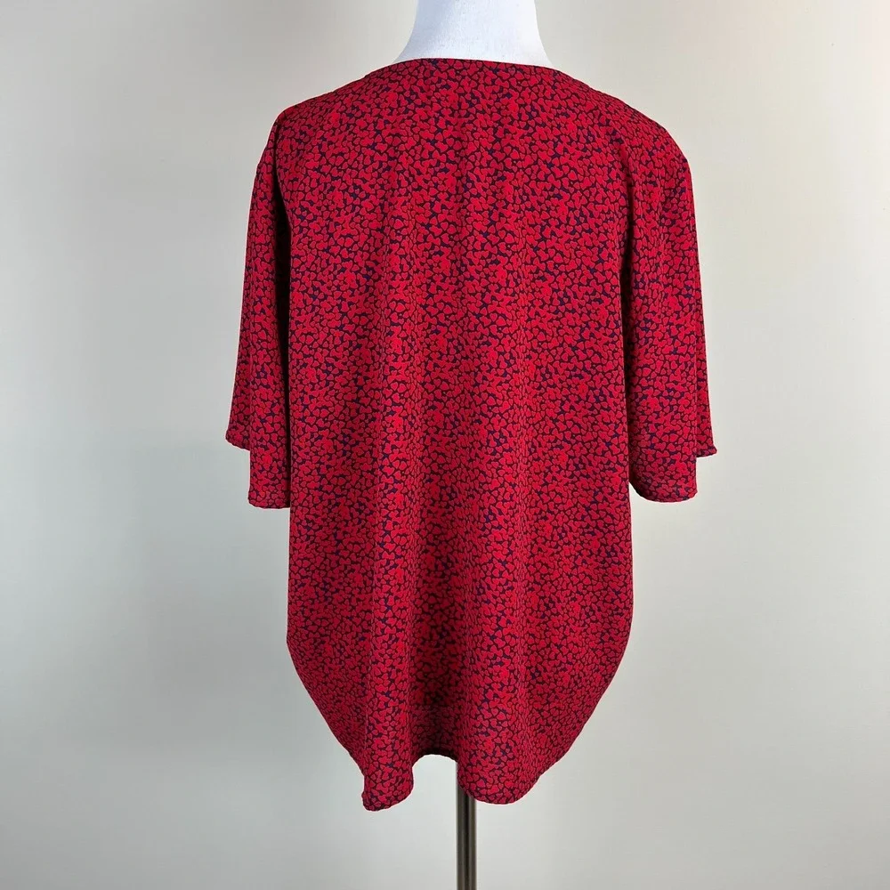 Michael Kors Top XL Red Abstract Heart Tie Front Flutter Sleeve V-Neck Button Up